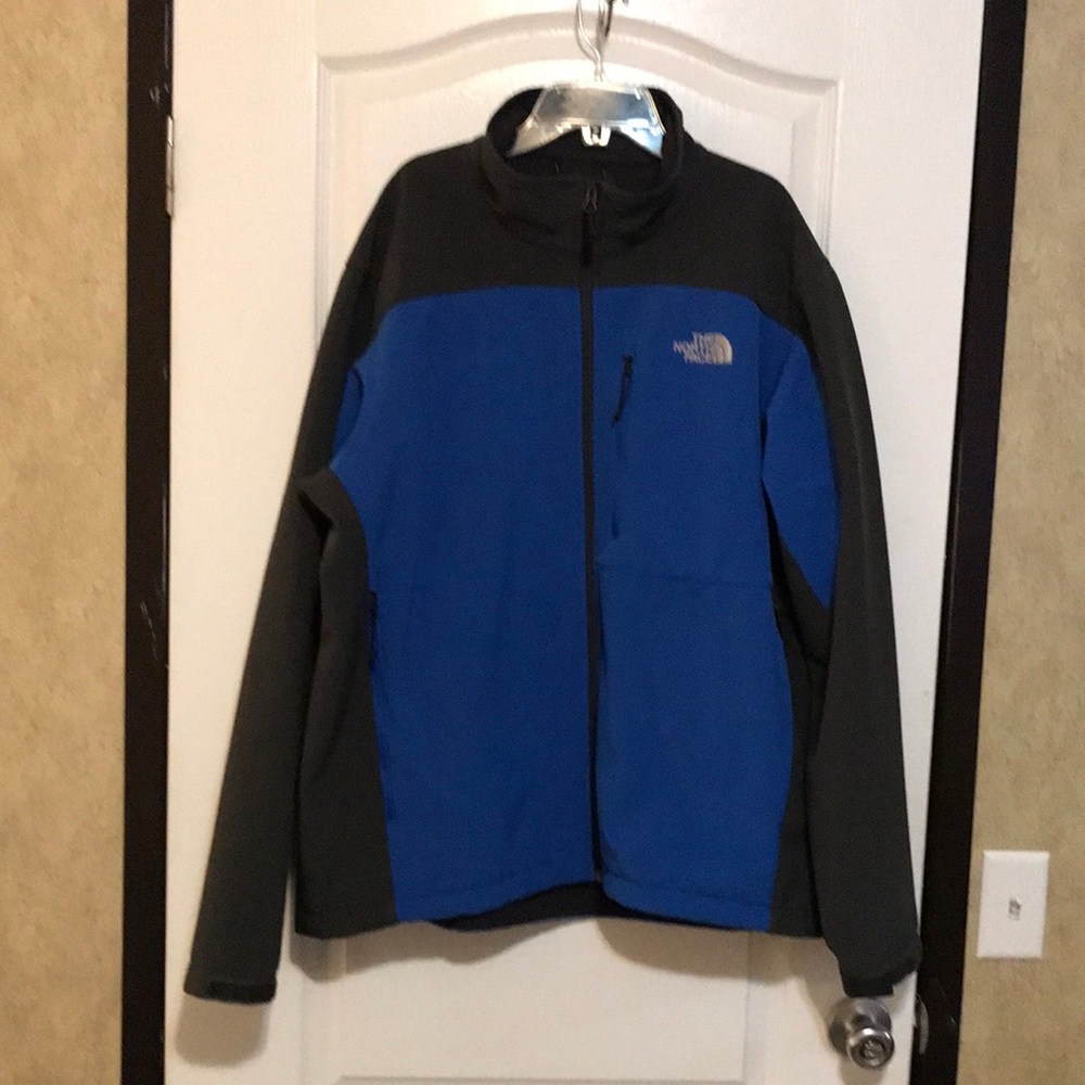 The North Face men’s jacket